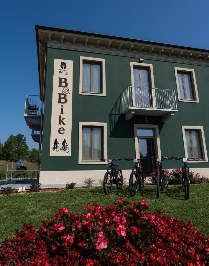 B & Bike Di Ristorante Italia Mombello Monferrato Екстер'єр фото