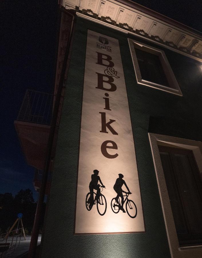B & Bike Di Ristorante Italia Mombello Monferrato Екстер'єр фото
